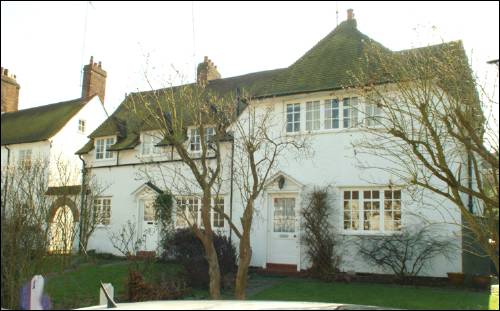 01 Chatham Close